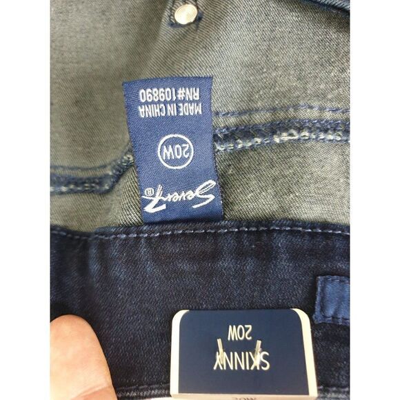 Seven7 Plus Jeans 20W High Rise Curvy Stretch Slimmer Blue Denim Jeans 20W NWT - Picture 8 of 8